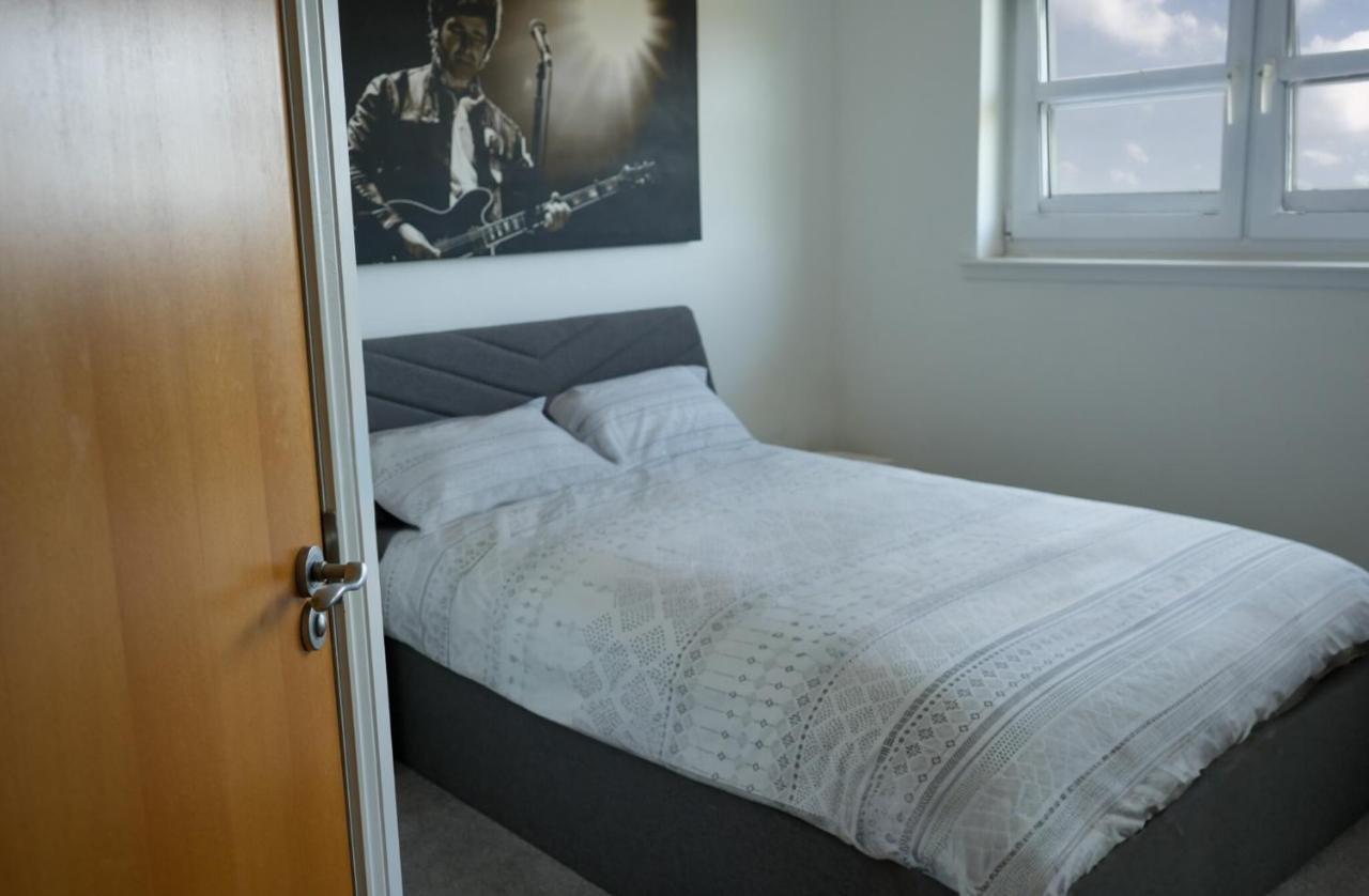 Modern Apartment Ayr Town Centre 普雷斯蒂克 外观 照片