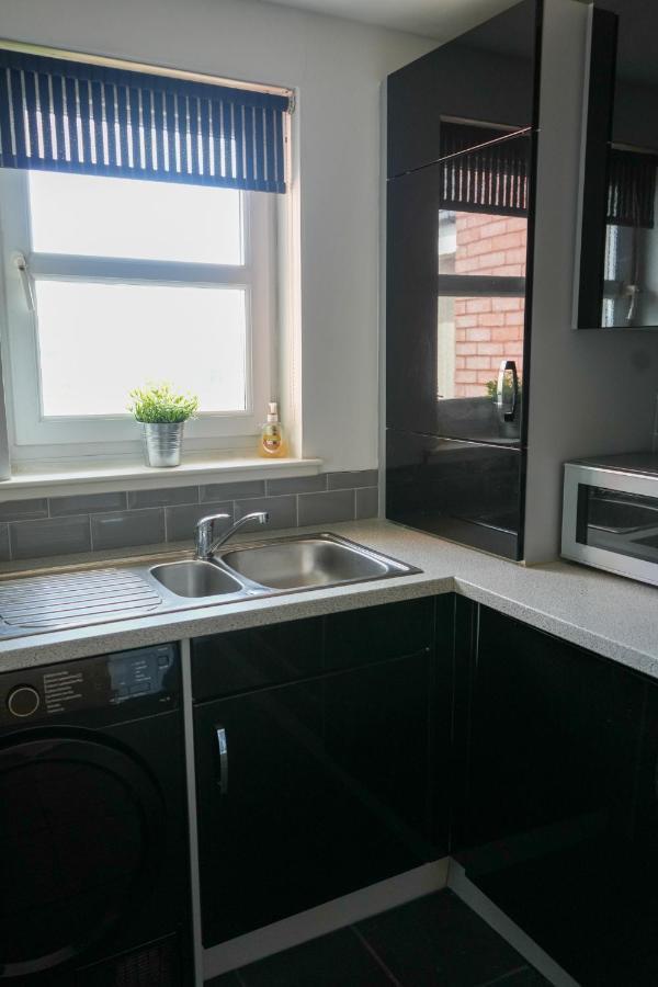 Modern Apartment Ayr Town Centre 普雷斯蒂克 外观 照片