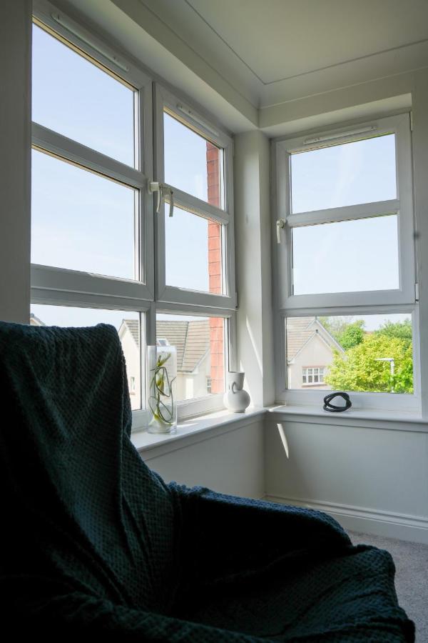 Modern Apartment Ayr Town Centre 普雷斯蒂克 外观 照片