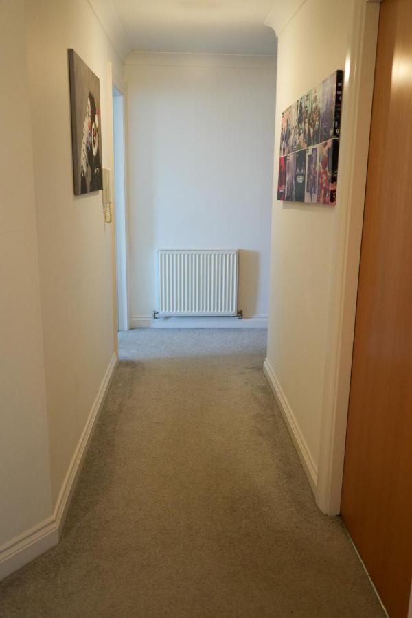 Modern Apartment Ayr Town Centre 普雷斯蒂克 外观 照片